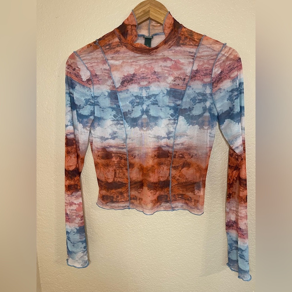 Wild Fable Mesh long sleeve top Women’s size Small